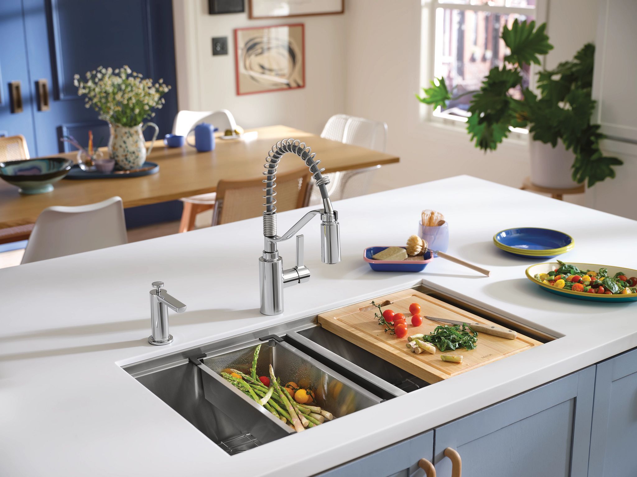 How to get rid of kitchen sink smell?