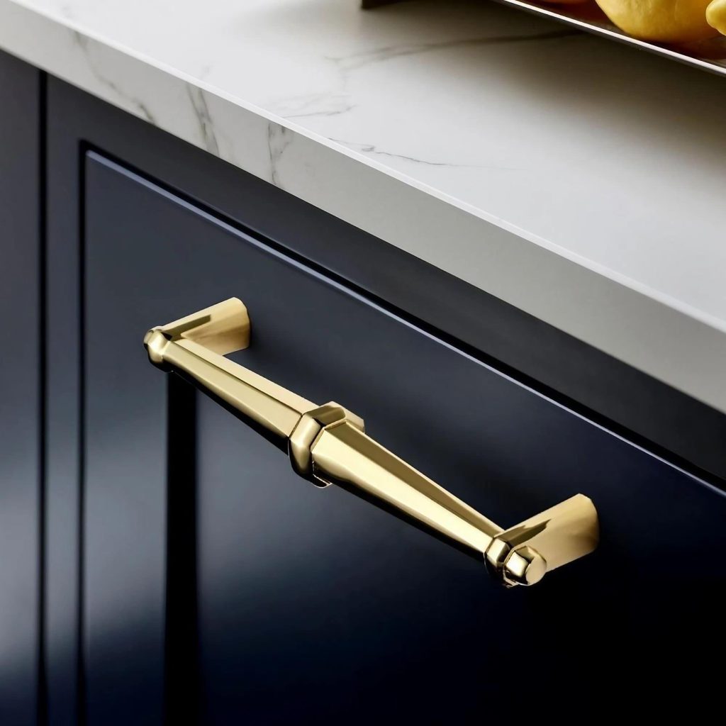 Gold kitchen cabinet handles